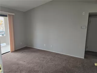 Photo #4: 2634656 Listing 