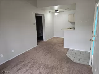 Photo #6: 2634656 Listing 