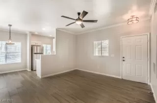 Photo #3: 2634693 Listing