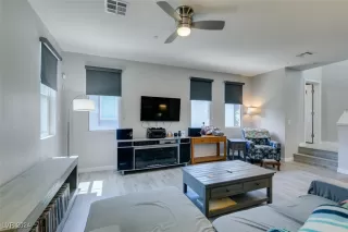 Photo #4: 2634729 Listing