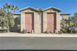 Photo #2: 2634735 Listing 