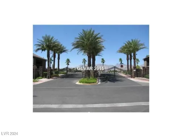 MLS: 2634778 Condo For Sale