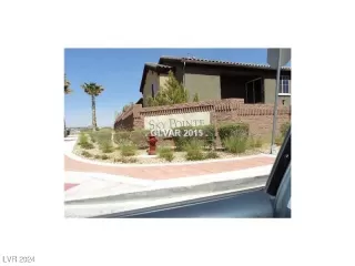 Photo #1: 2634778 Listing 