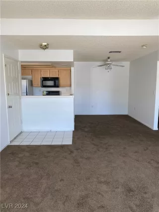 Photo #3: 2634783 Listing 