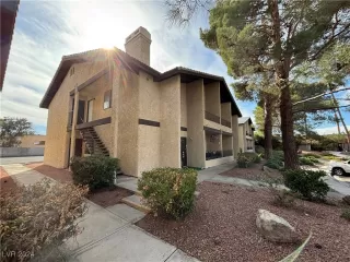 Photo #2: 2634791 Listing 