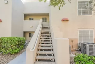 Photo #1: 2634792 Listing