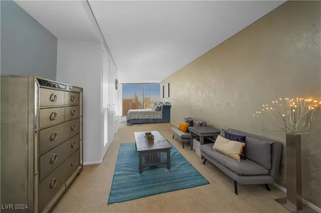 MLS: 2634819 Condo For Sale