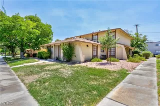 Photo #1: 2634821 Listing