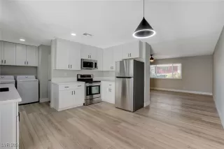 Photo #3: 2634824 Listing 