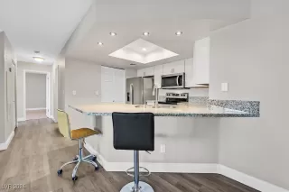 Photo #6: 2634839 Listing 