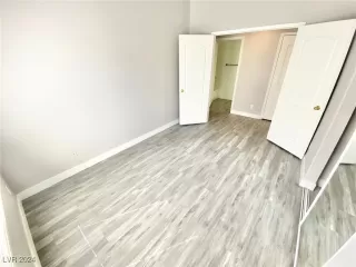 Photo #6: 2634876 Listing