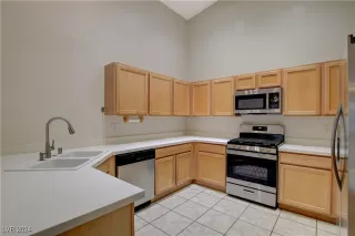 Photo #6: 2634899 Listing 