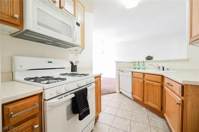 MLS: 2634919 Condo For Sale