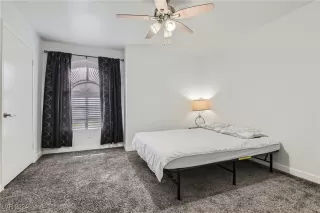 Photo #5: 2635106 Listing