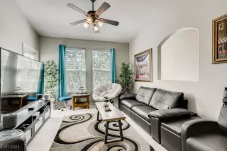 Photo #5: 2635136 Listing 