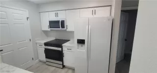 Photo #1: 2635139 Listing 