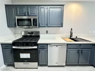 Photo #3: 2635160 Listing 