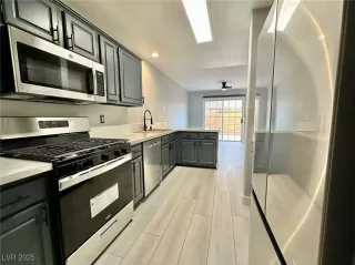 Photo #5: 2635160 Listing 