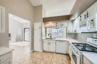 Photo #4: 2635172 Listing 