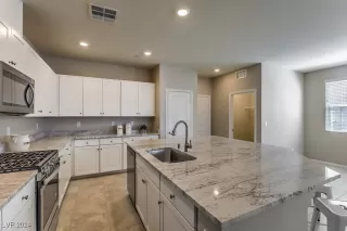 Photo #6: 2635255 Listing 