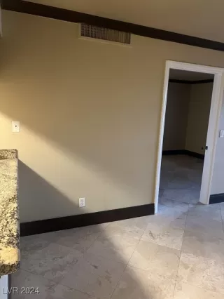 Photo #3: 2635260 Listing 