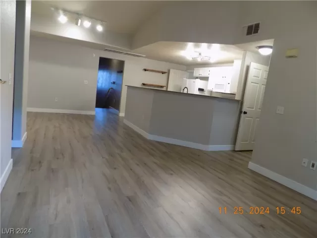 MLS: 2635281 Condo For Sale