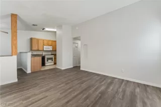 Photo #5: 2635329 Listing 