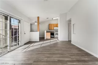 Photo #6: 2635329 Listing 