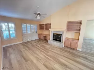 Photo #2: 2635339 Listing 