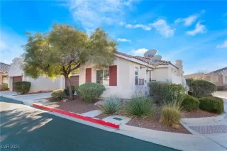 Photo #3: 2635397 Listing 