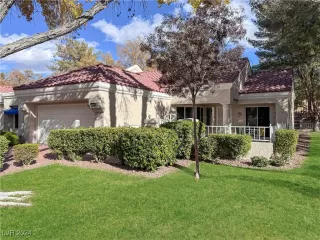 Photo #3: 2635403 Listing