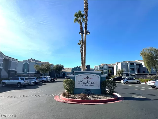 MLS: 2635404 Condo For Sale