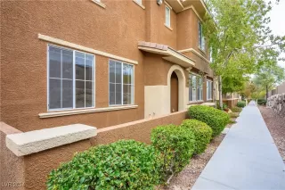 Photo #2: 2635445 Listing 