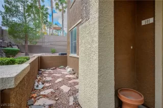 Photo #5: 2635445 Listing 
