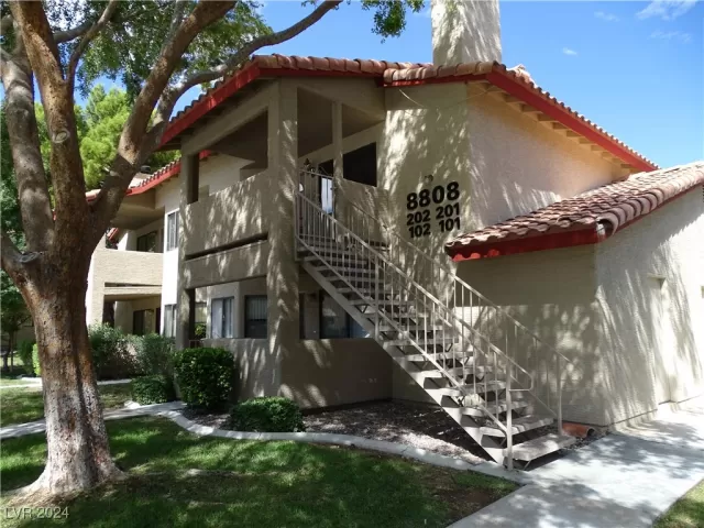 MLS: 2635465 Condo For Sale