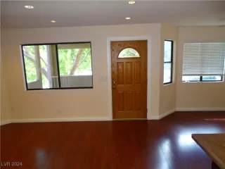 Photo #3: 2635465 Listing 