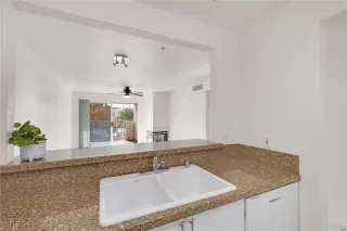 Photo #5: 2635505 Listing 