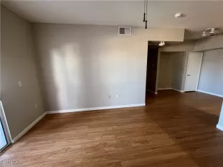 Photo #3: 2635530 Listing 