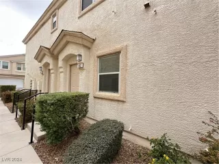 Photo #1: 2635573 Listing 