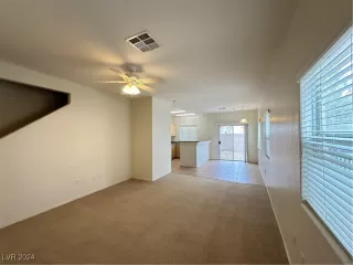 Photo #4: 2635573 Listing 