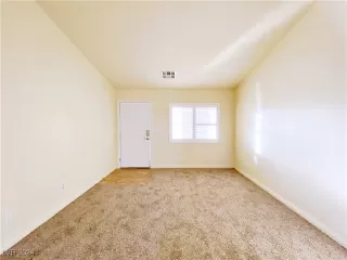 Photo #1: 2635592 Listing 