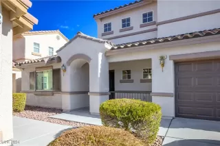 Photo #1: 2635596 Listing 