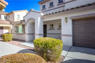 Photo #2: 2635596 Listing 