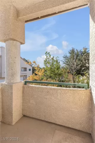 Photo #4: 2635599 Listing 