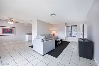 Photo #6: 2635625 Listing 