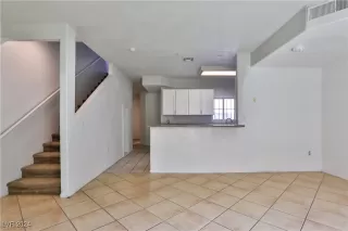 Photo #4: 2635632 Listing 