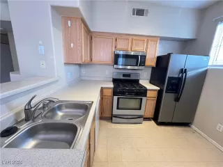 Photo #2: 2635680 Listing 
