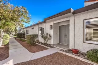 Photo #3: 2635722 Listing 