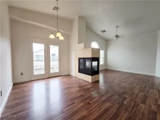 Photo #3: 2635730 Listing 