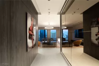 Photo #1: 2635752 Listing